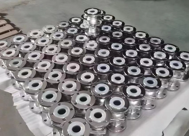 PFA Kaplı Küresel Vanaların Özellikleri